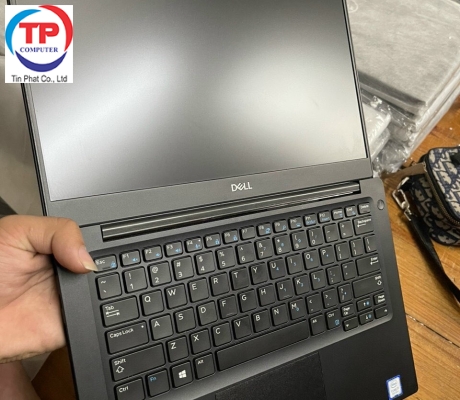 Dell Latitude 7390  i7-8650U, RAM 8G, SSD 256G,màn 13.3 inch Full HD IPS
